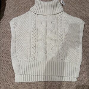 Banana Republic sweater TAGS ON NEVER WORN